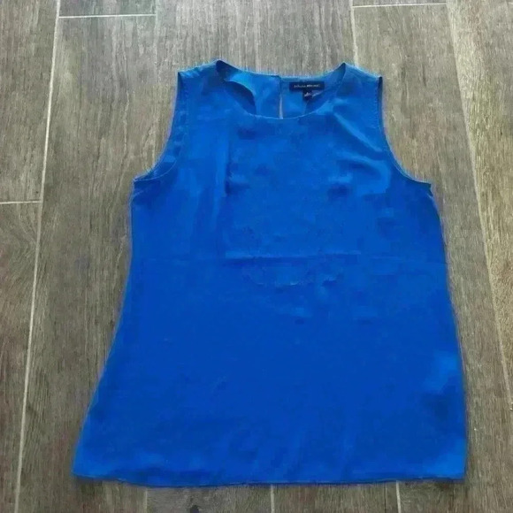 Banana Republic SL Edith Scallop Office Front Top Royal Blue Ruffle sleeveless - Picture 5 of 11